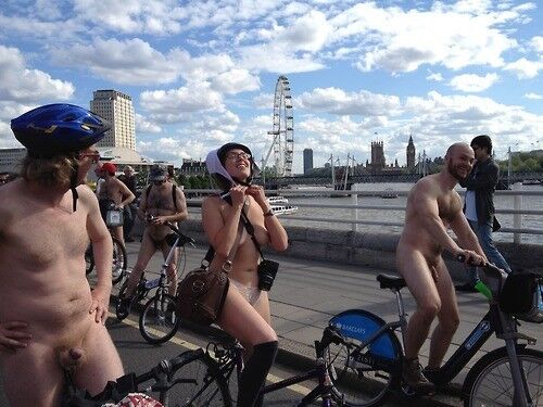 Naked Bikes Riders