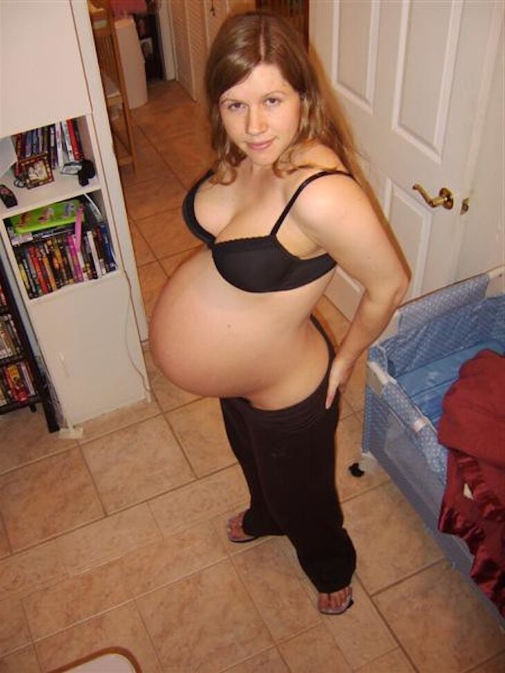 Sexy Pregnant Girls 1