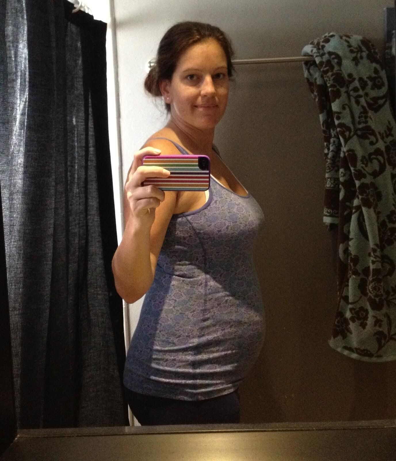 Mirror mirror on the wall, who's the sexiest preggo of them all?