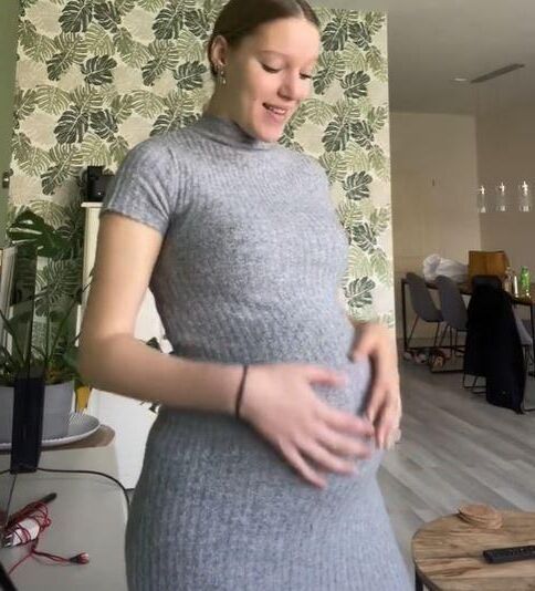 pretty Dutch preggo teen