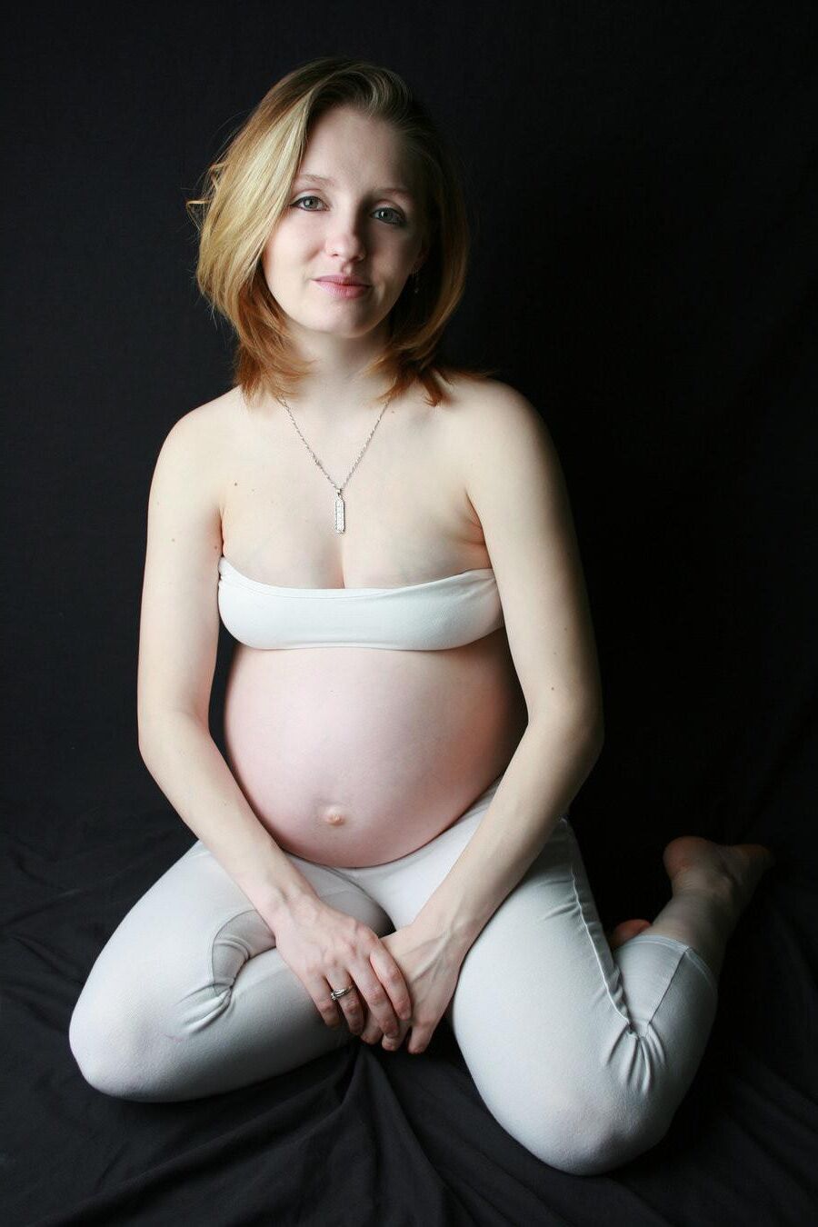 pregnant women 21