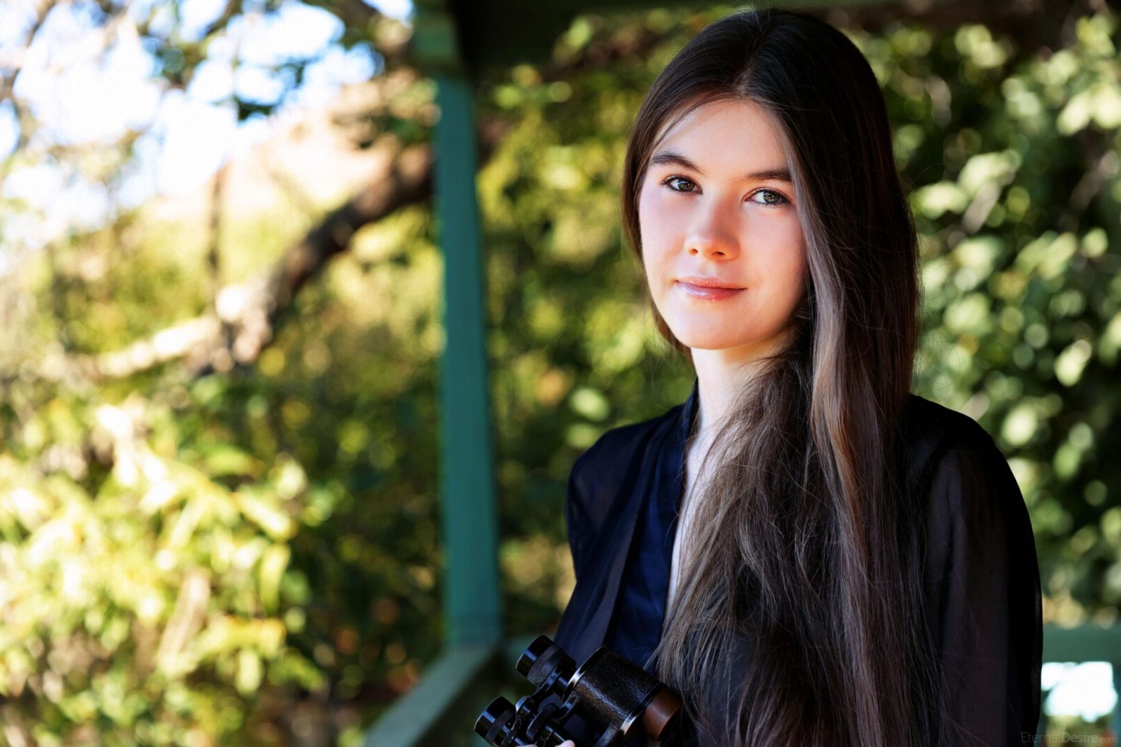 Young Debutante Marishka Glory