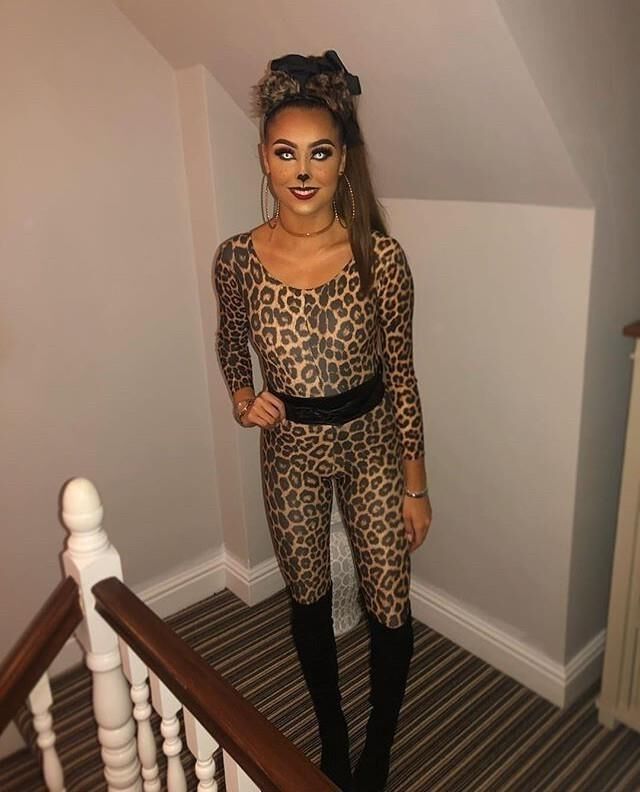 Costume Sluts, Animal Print 1.