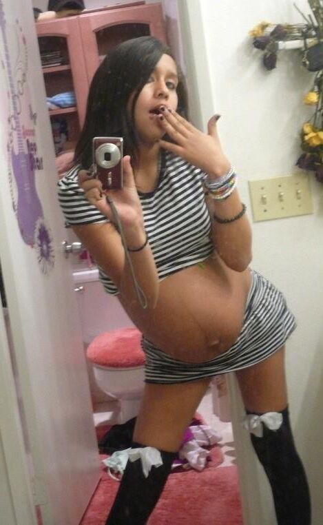 Trashy Females, Knocked Up 1.