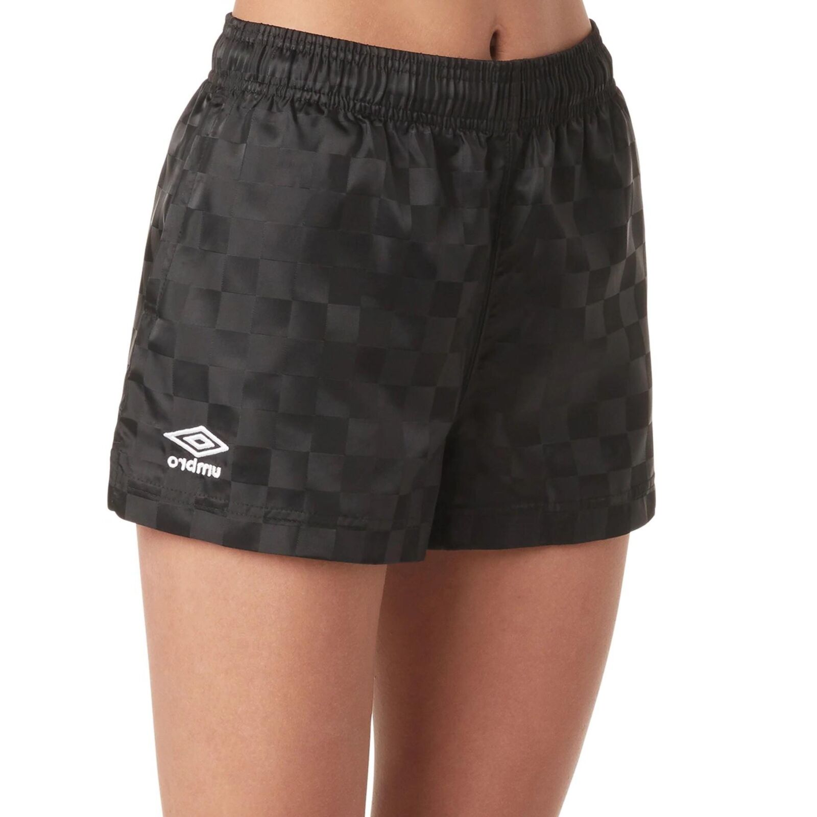 Umbro glänzende Nylon-Shorts