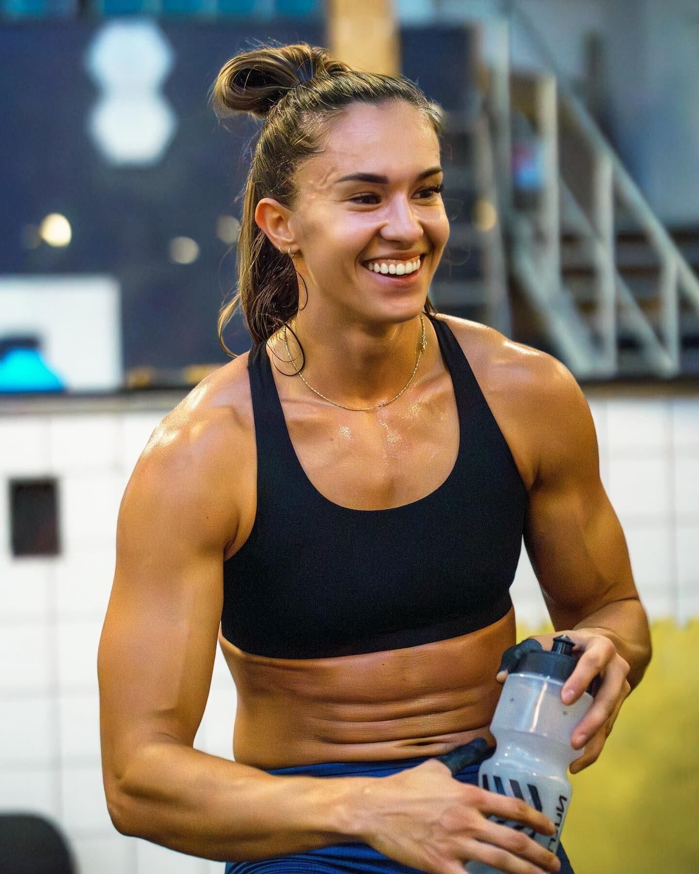 Rebecka Vitesson Crossfit fitness O que você faria?