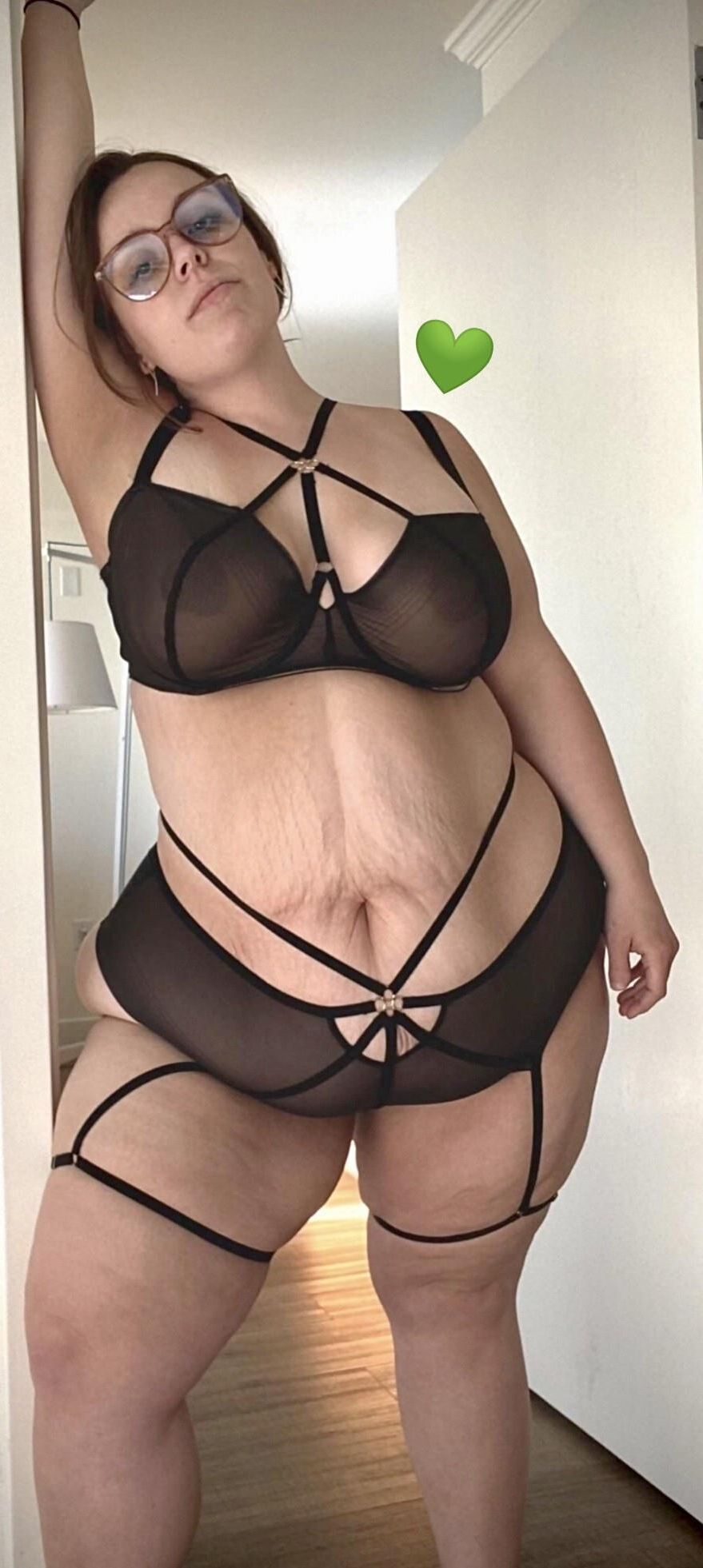 Chubby/B.B.W, Lunettes, Lingerie, Vêtements de nuit.