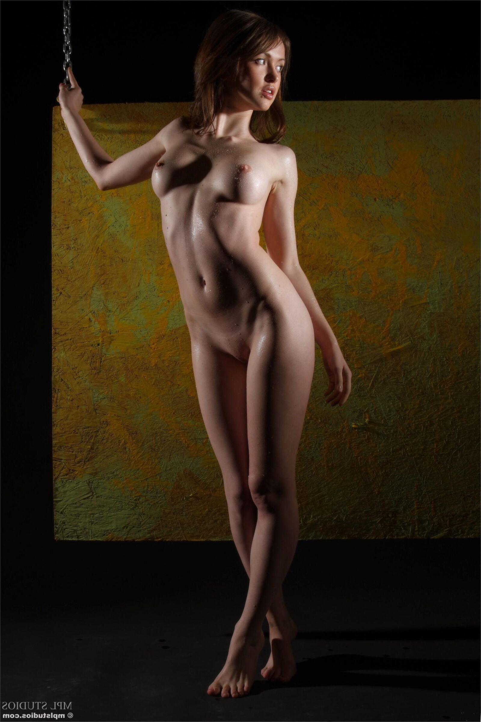 Helena Modern Nude