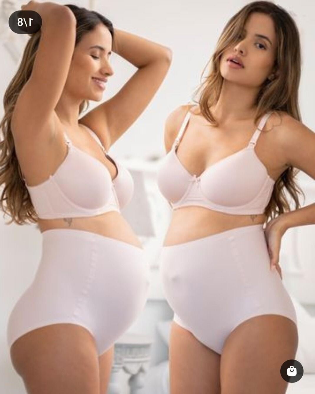 Mistura de lingerie e biquíni