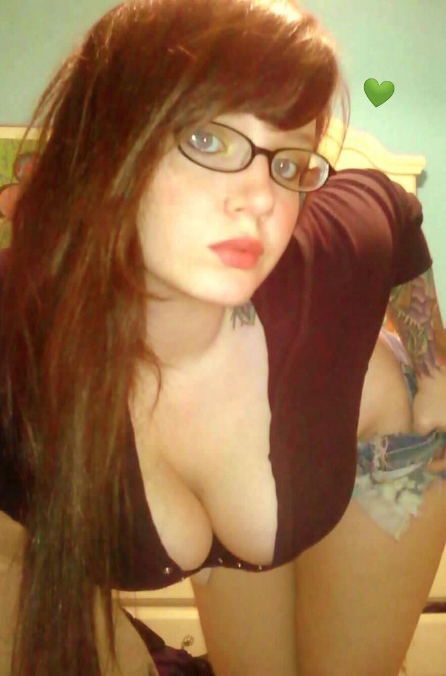 Alternative Girls, Glasses, Non Nude .