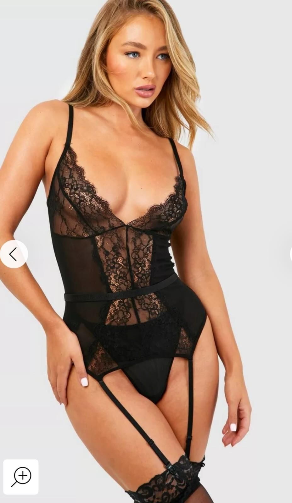 Mélange lingerie et bikini