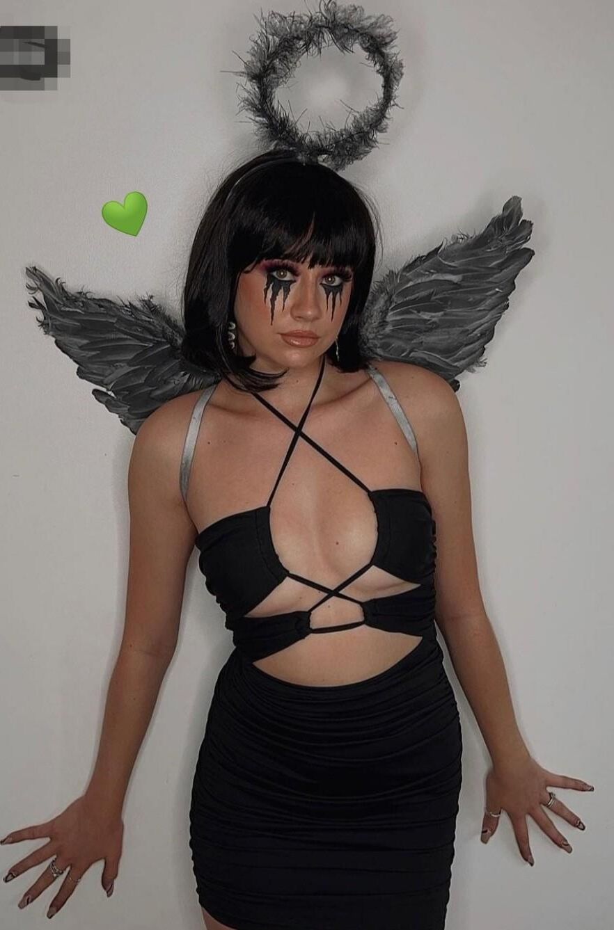 Costume Sluts, Angels / Devils .