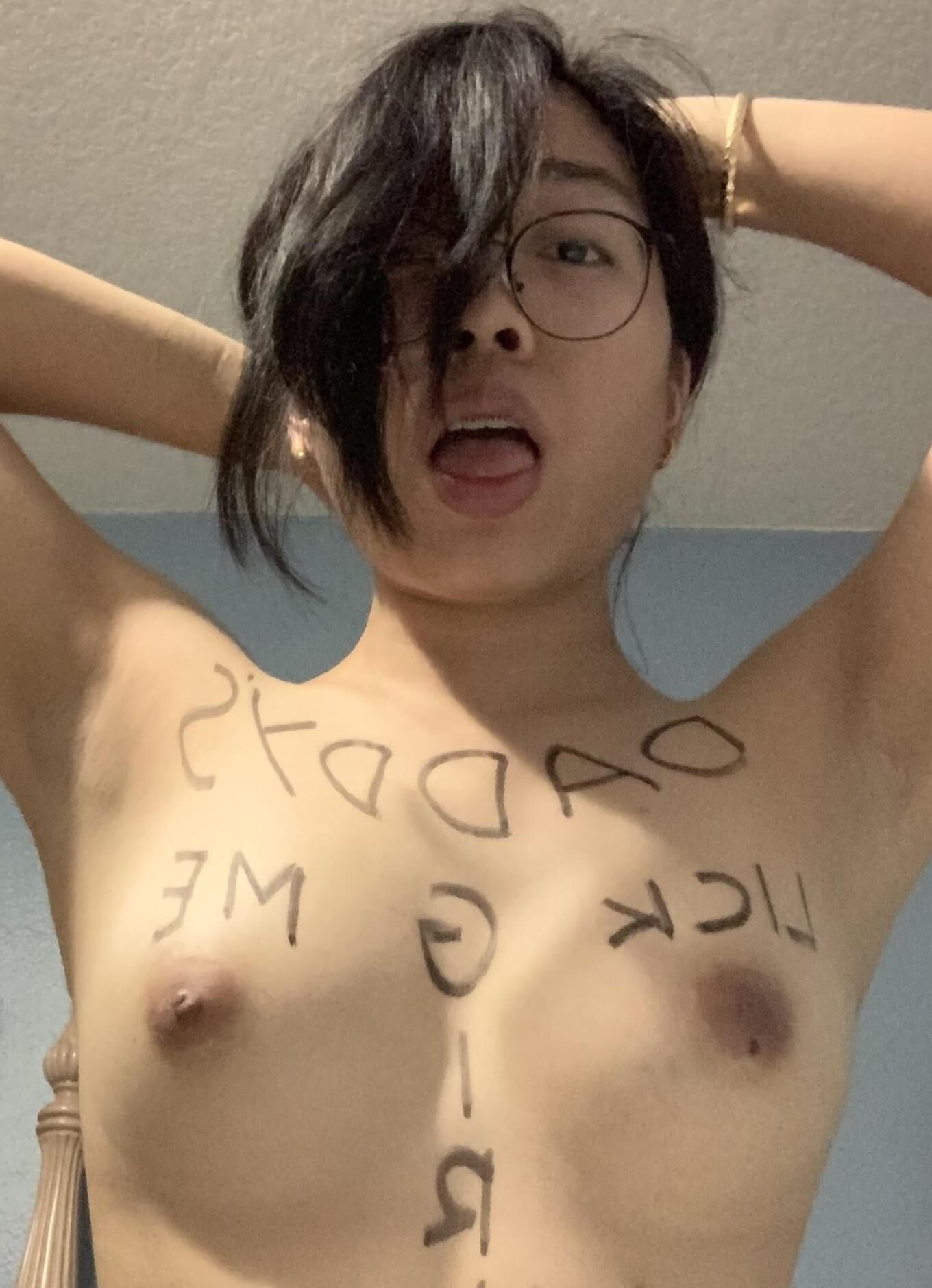 Sexy Asian Faces and Tits 