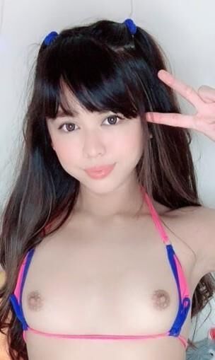 Sexy Asian Faces and Tits 