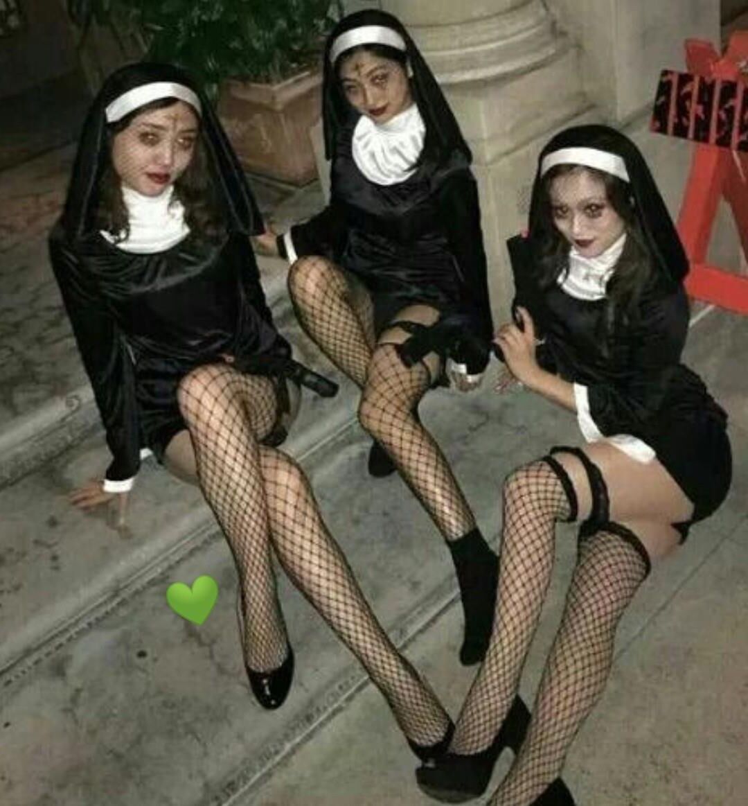 Disfraz de putas, monjas.