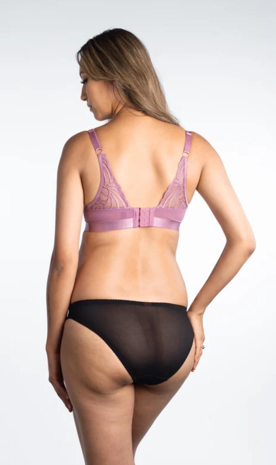 Lingerie e biquíni mix edição gestante