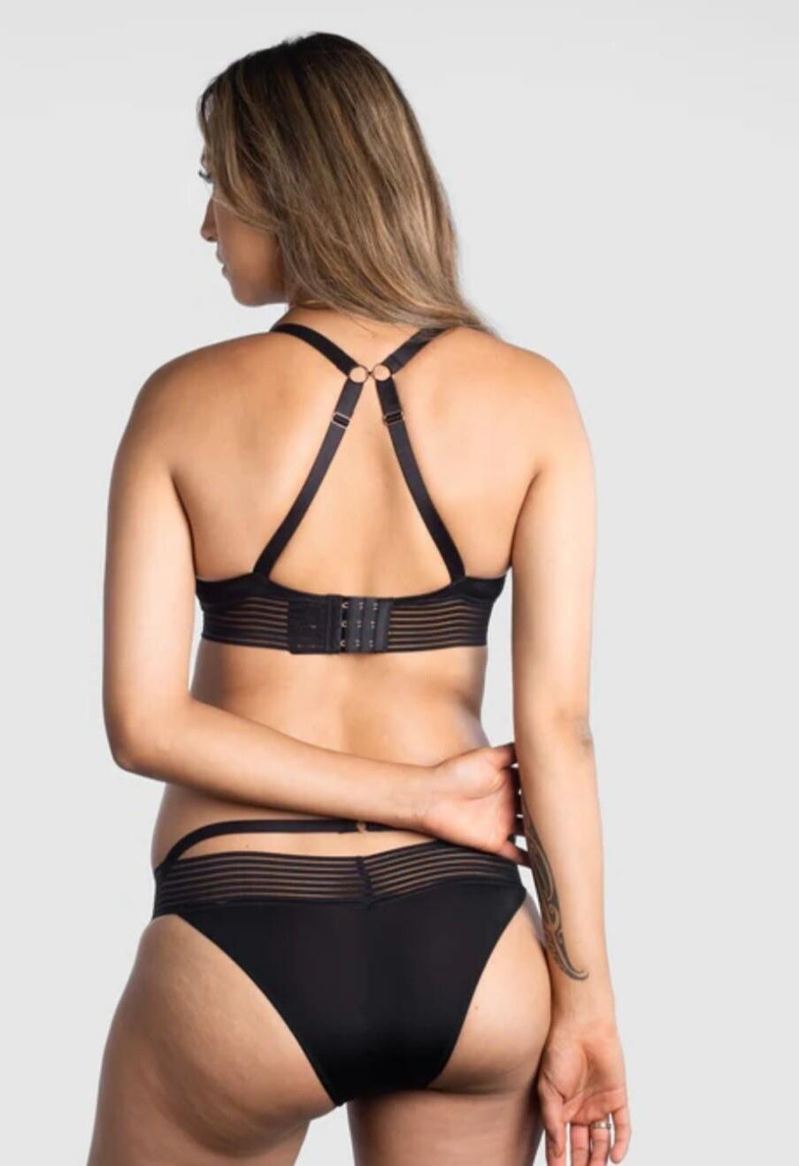 Lingerie e biquíni mix edição gestante