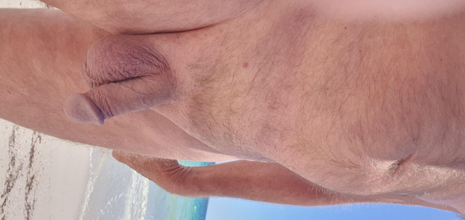 Nudistas na praia