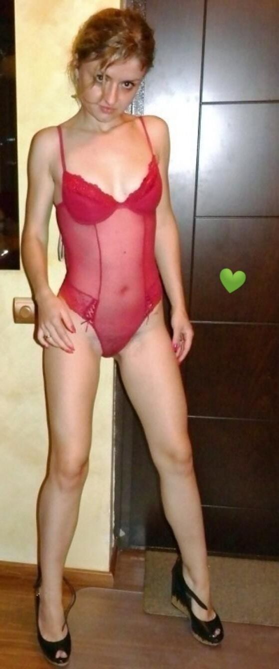 Mulheres inúteis, roupas íntimas, lingerie.