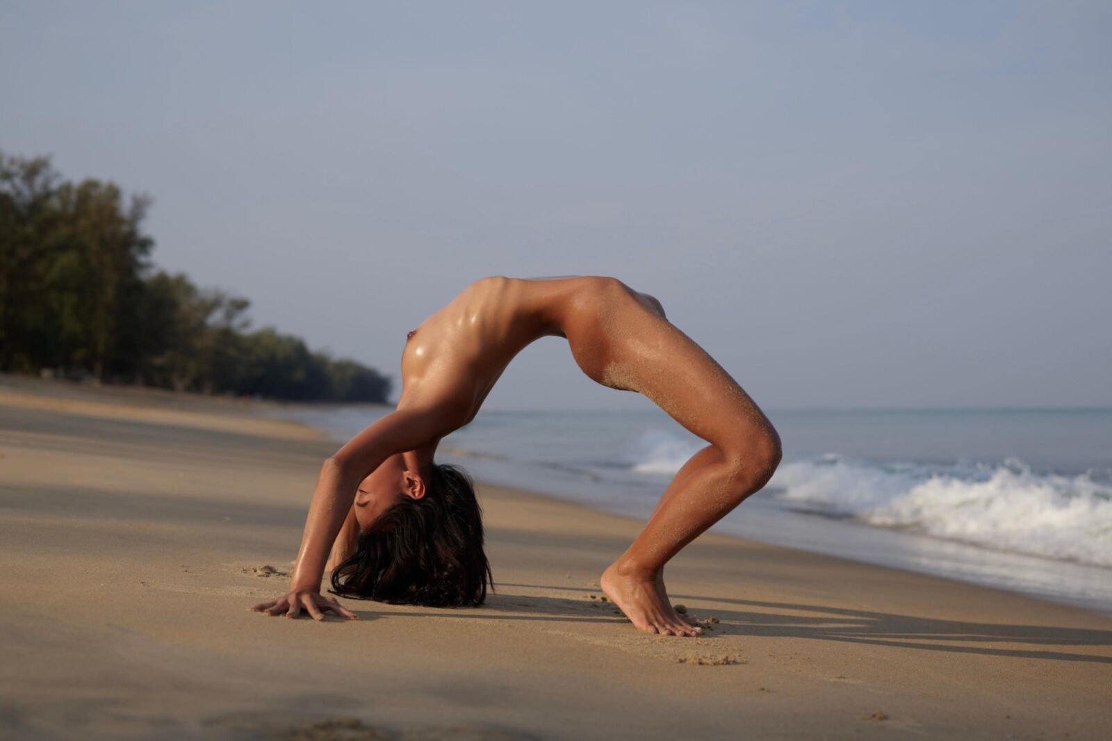 Strand Hiromi Beach Yoga