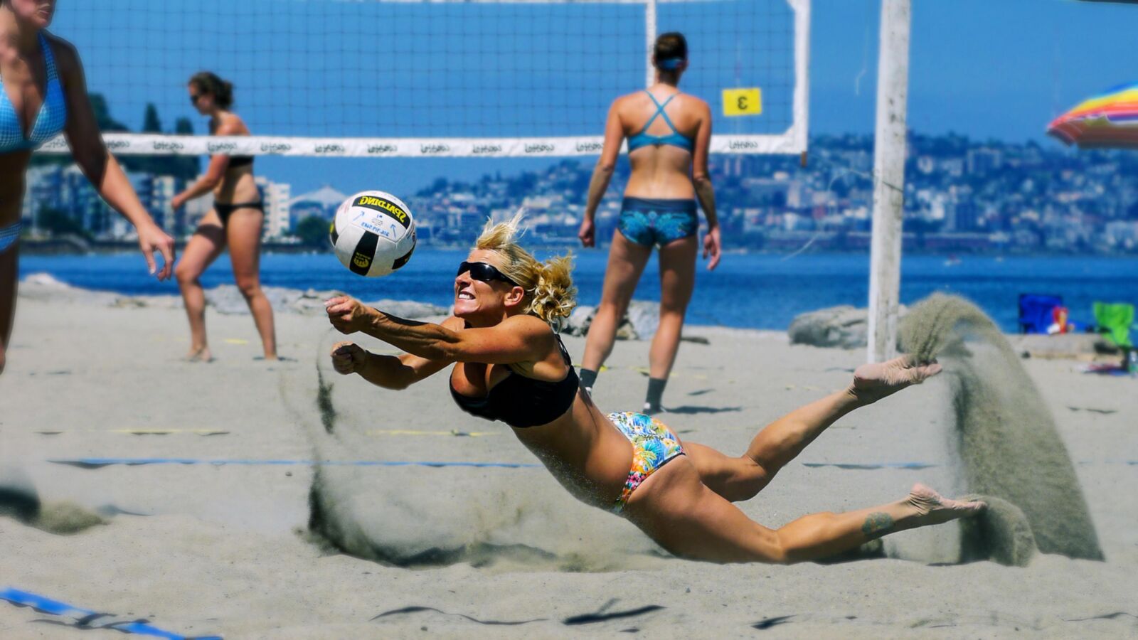 Alki Beach Volleyball