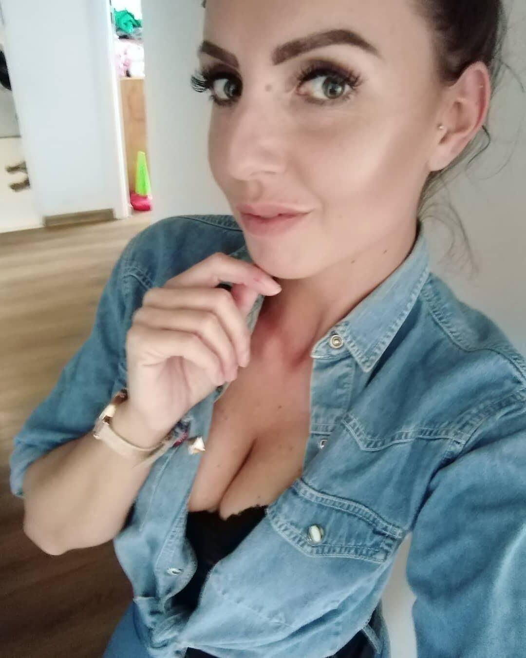 Ewelina polish insta MILF