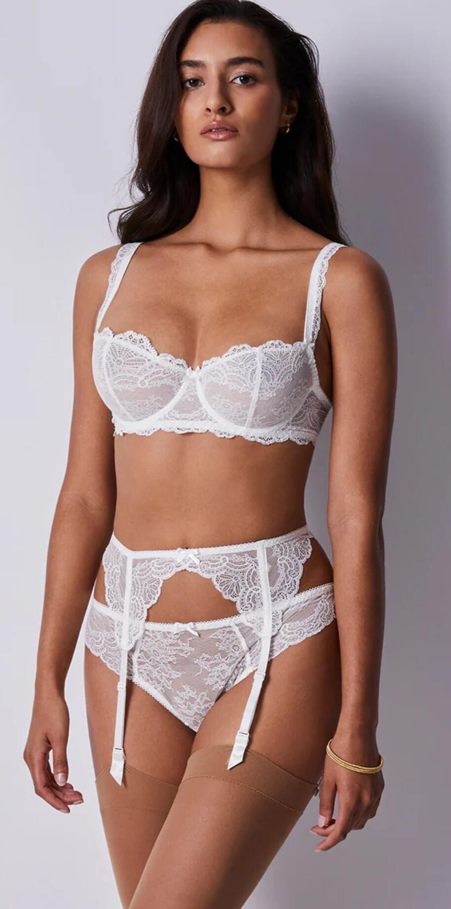Mélange de lingerie et de bikini