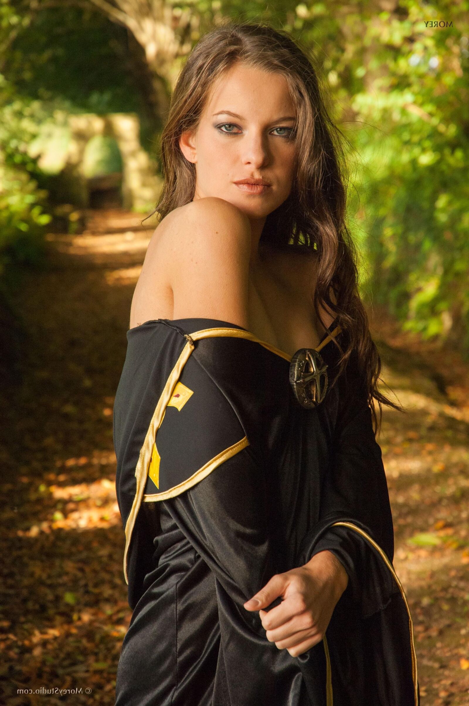 MoreSystudio Gisele nb x
