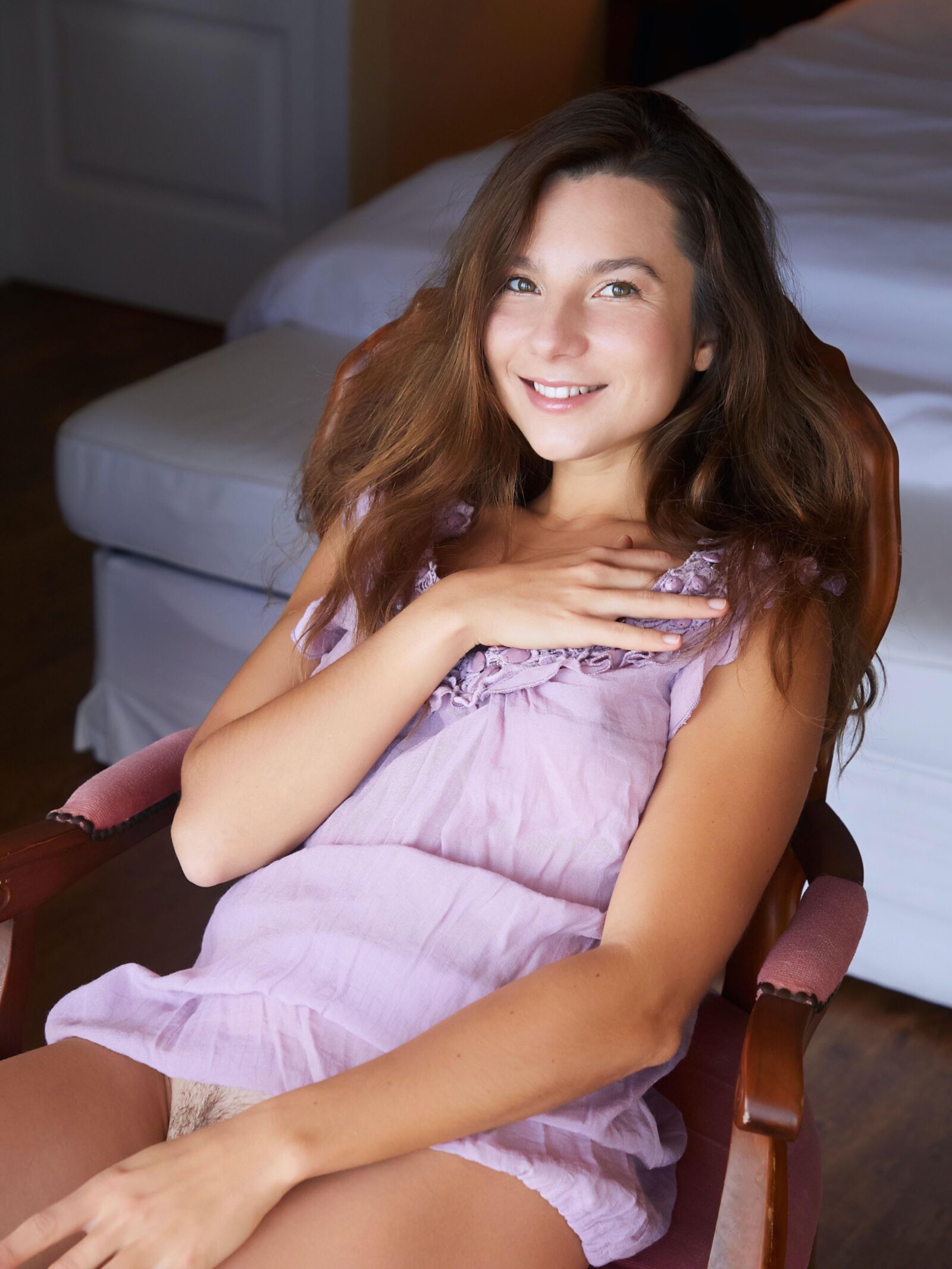 Brunette BELKA Kindrid spirit