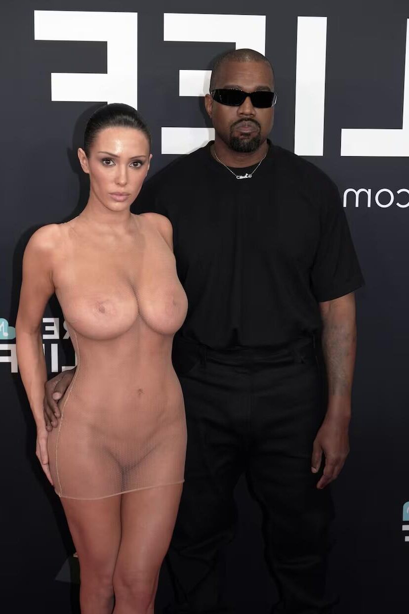  Bianca Censori at the Grammy Awards