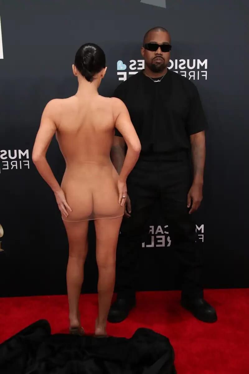  Bianca Censori at the Grammy Awards