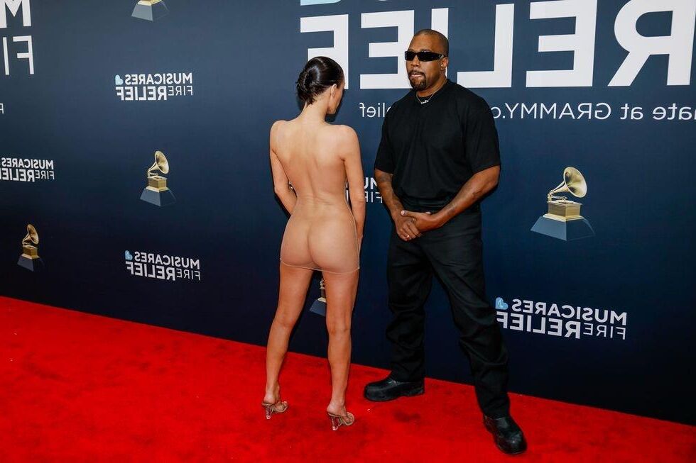  Bianca Censori at the Grammy Awards