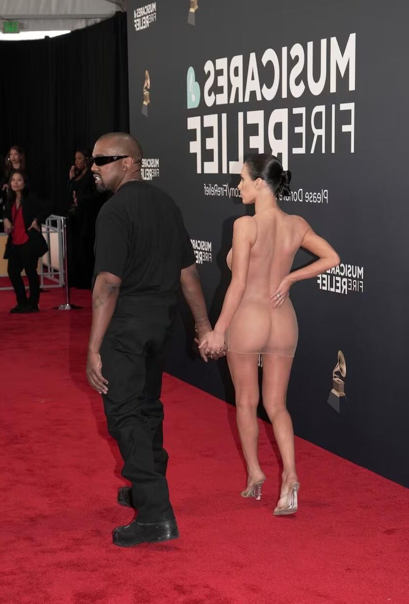  Bianca Censori at the Grammy Awards