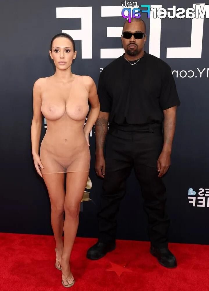  Bianca Censori at the Grammy Awards