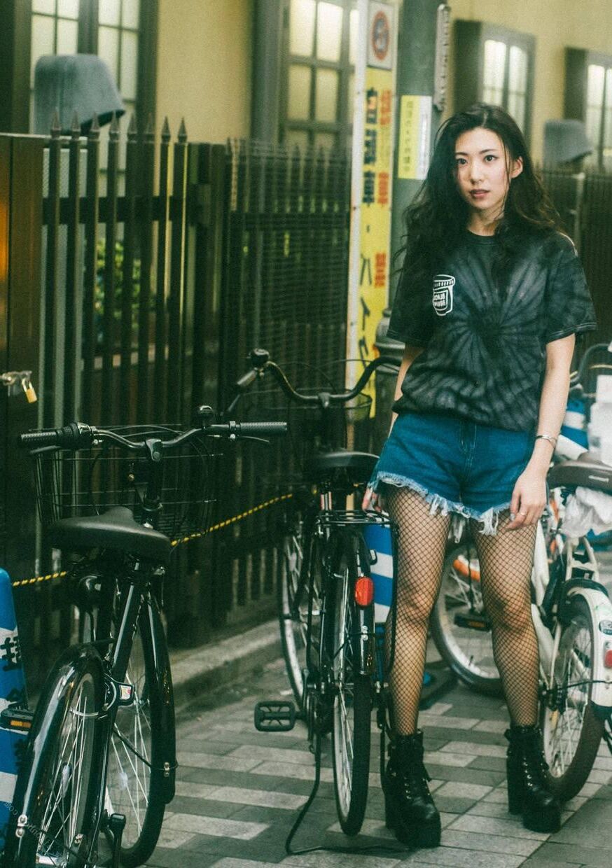 Aika Yamagishi Newlook Girl Meets Street