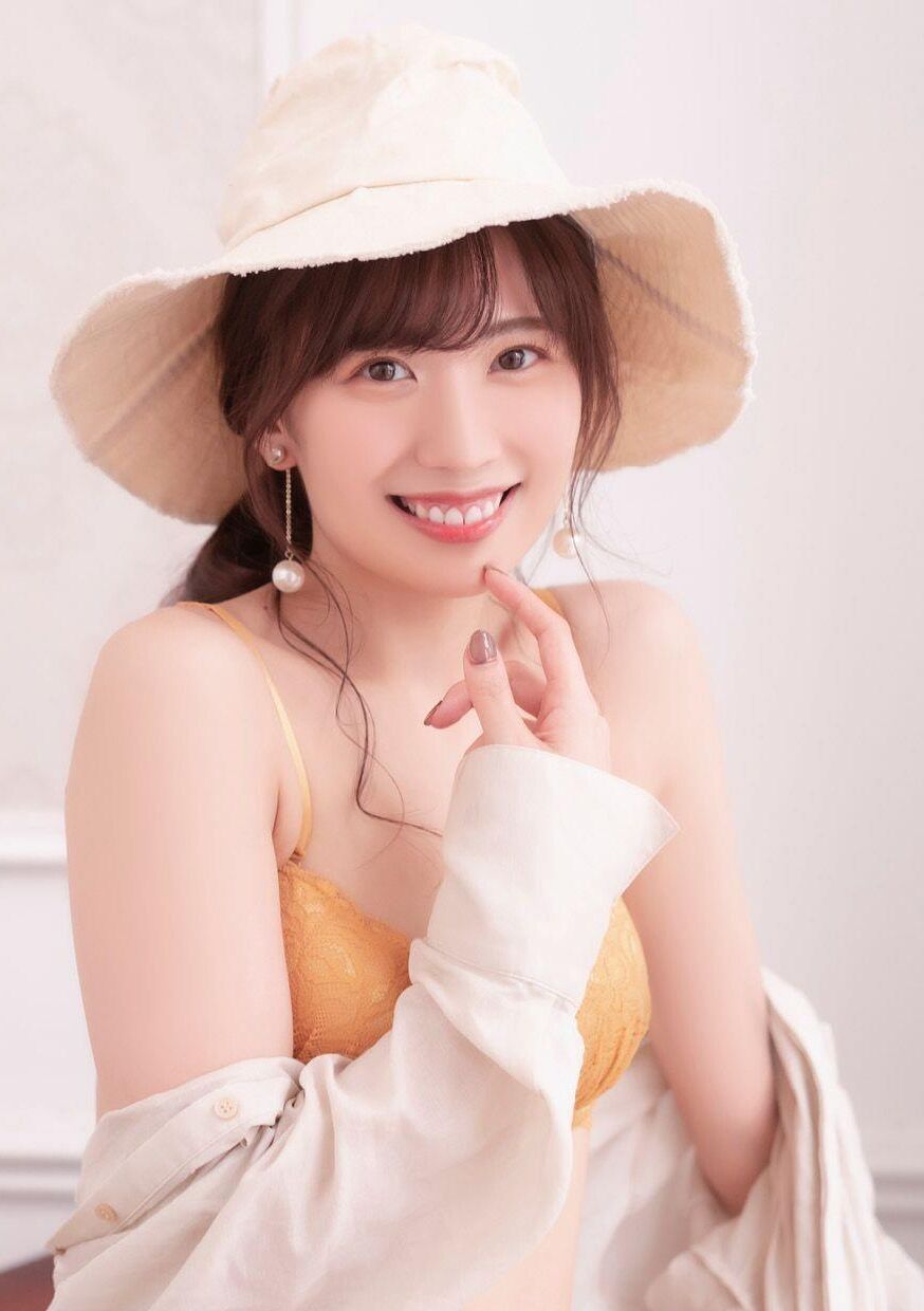 Aika Yamagishi Photobook Count oveja