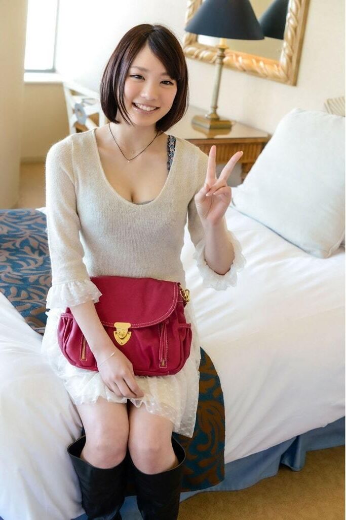 Airi Suzumura Prestige (message de pose)