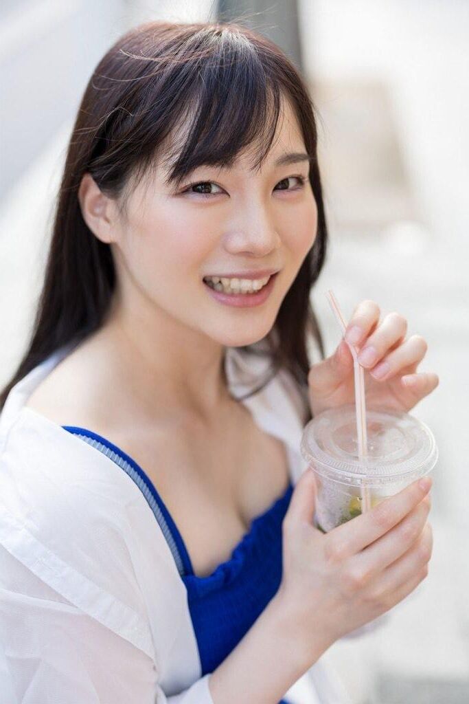 Airi Suzumura Photobook Okinawa Foto Nr. Airi