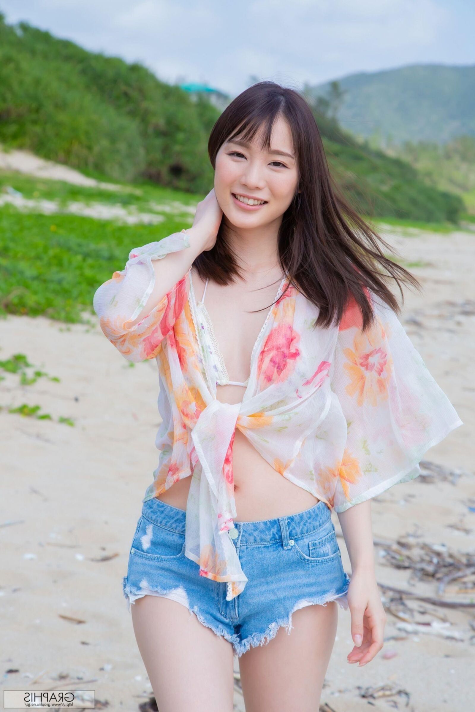 Airi suzumura graphis完璧