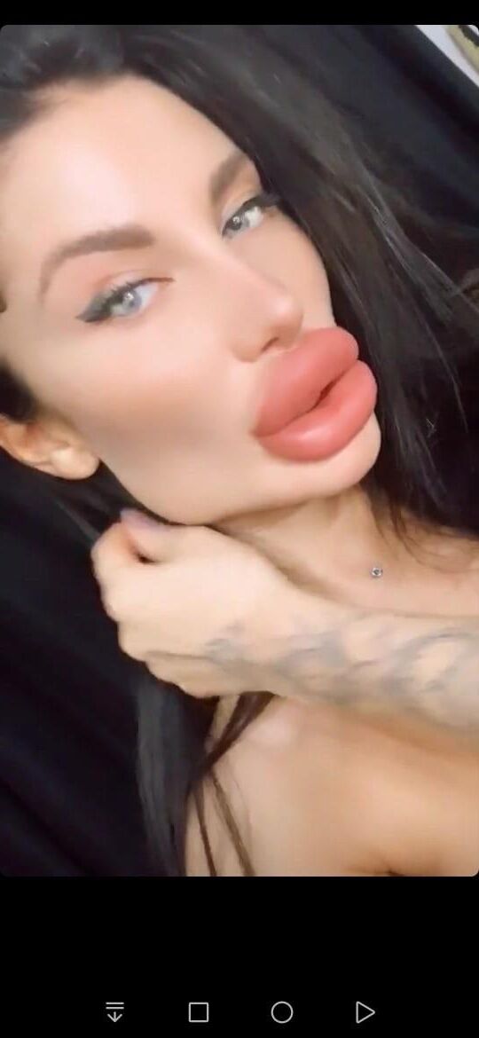 Vika Big Lips