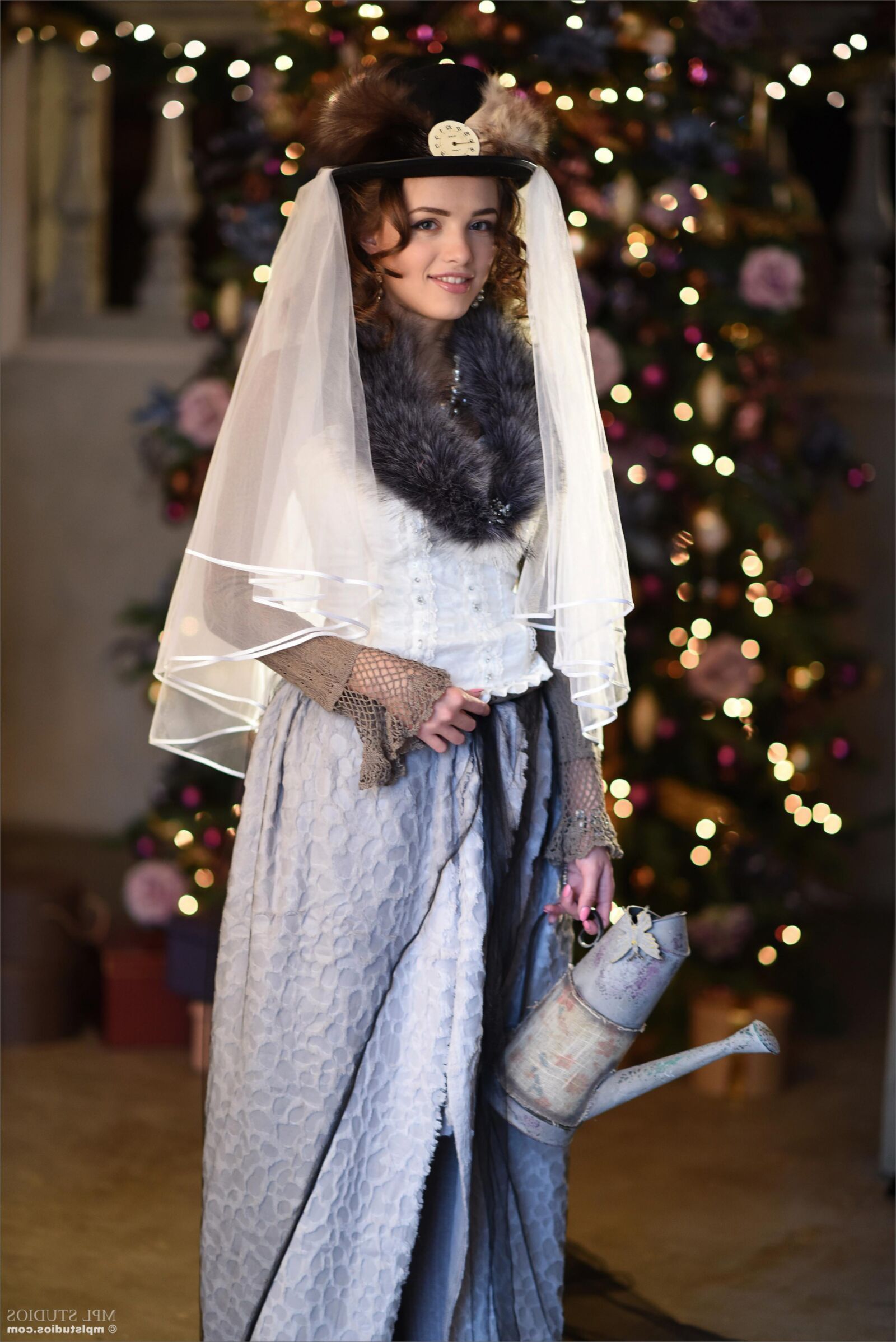 Morea Holiday Jewel