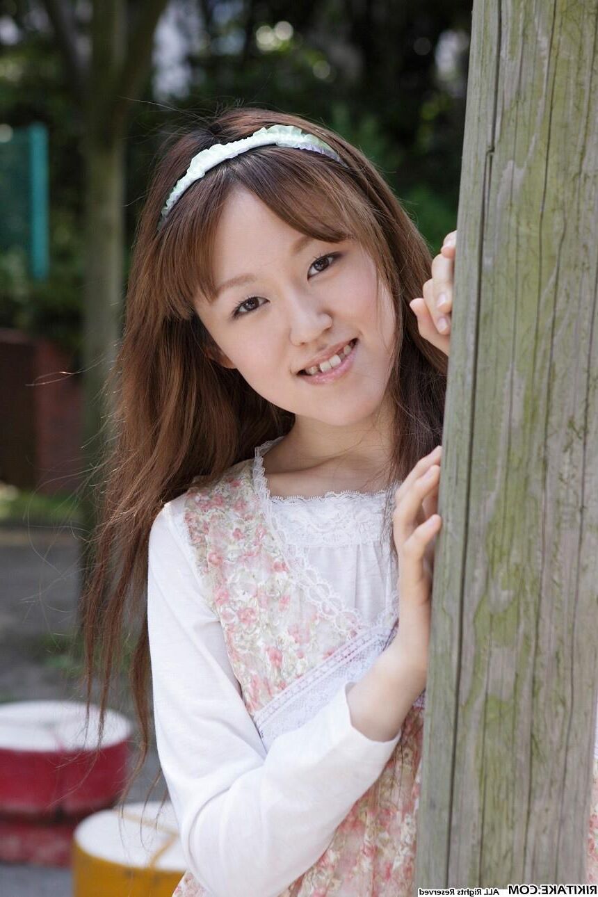 modelo de desnuda japonesa Maria Tsukamoto