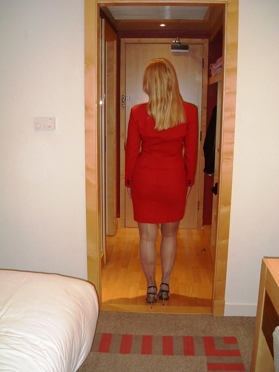 LadyLucy red suit