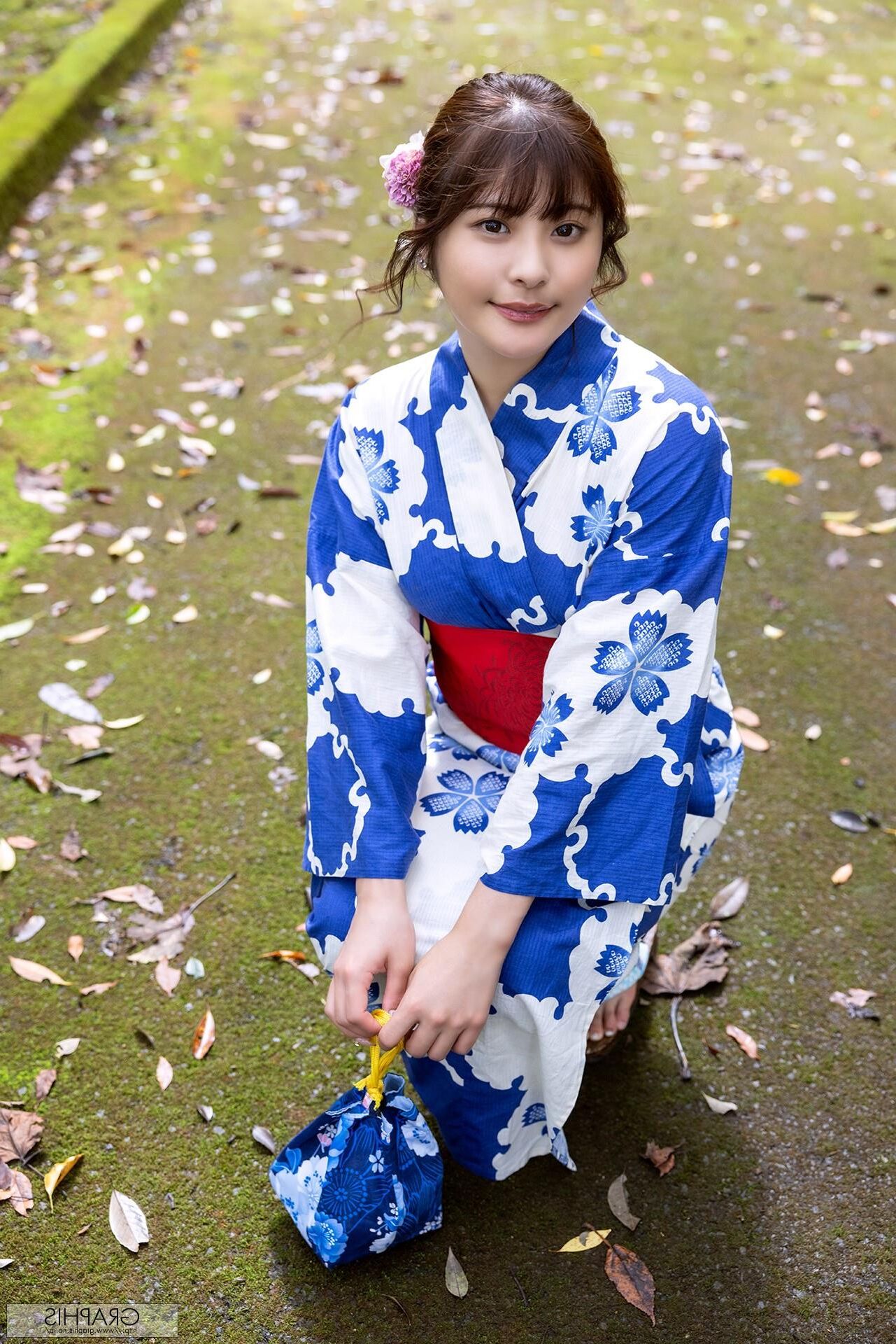 Hina nitori Graphis Gals.