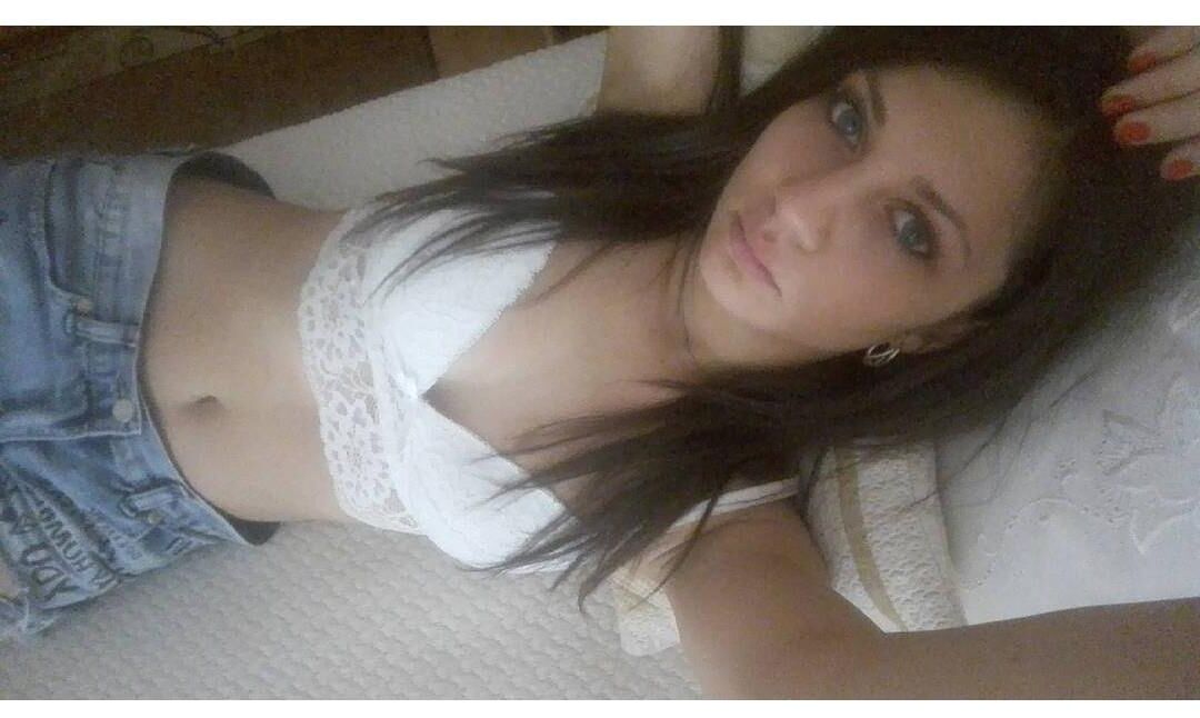 MILF Slut aime la collection d'attention au fil des ans