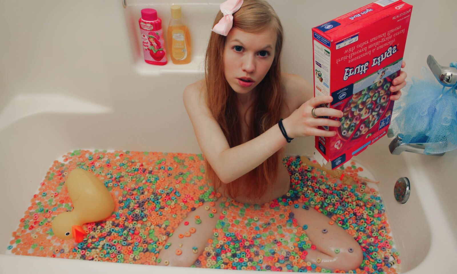 Banho de café da manhã jovem pornô de nanna pornô