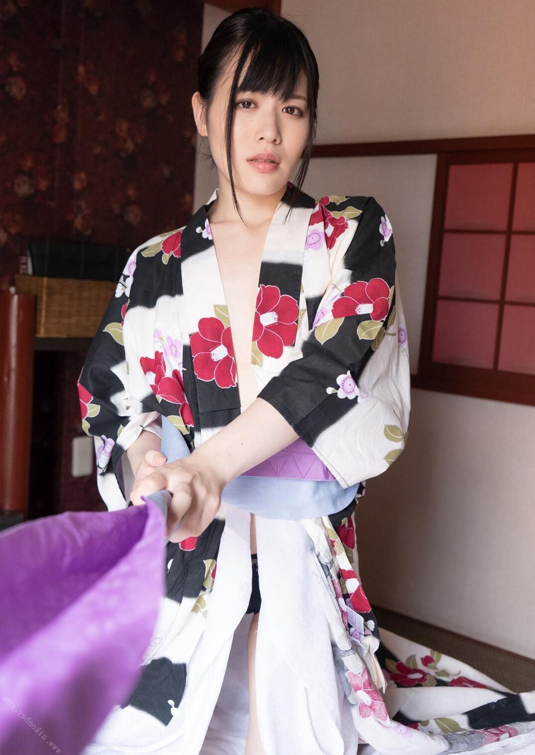 Yukina Shida Lovey dovey Kimono Date