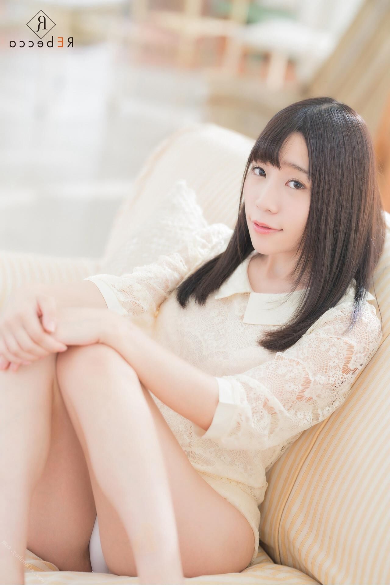 Yui Tomita Pet Idol