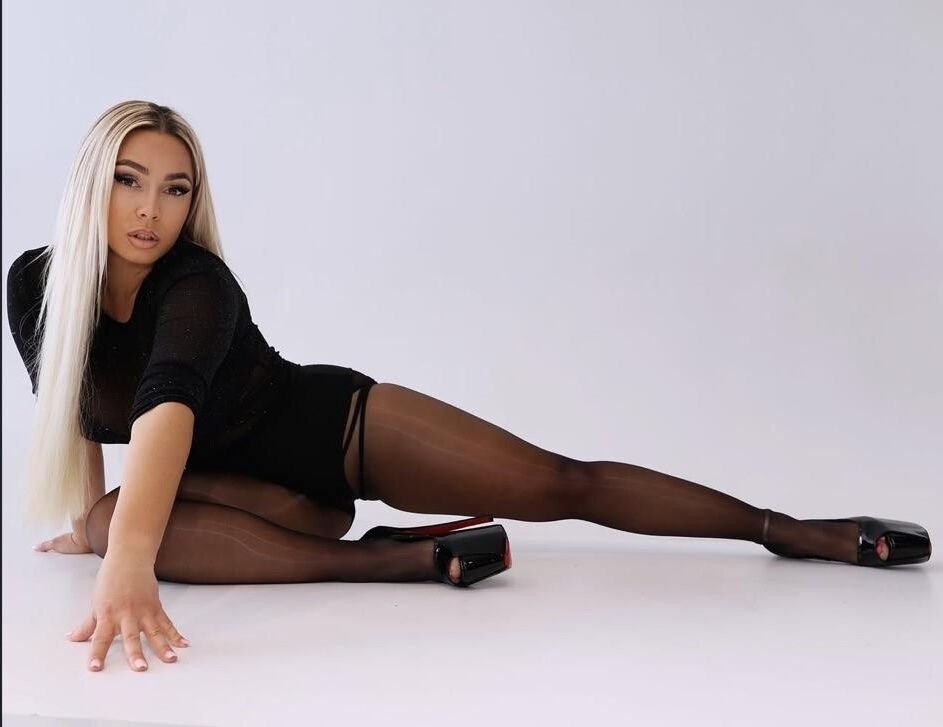 Milf, Mature,Lack, Nylons 