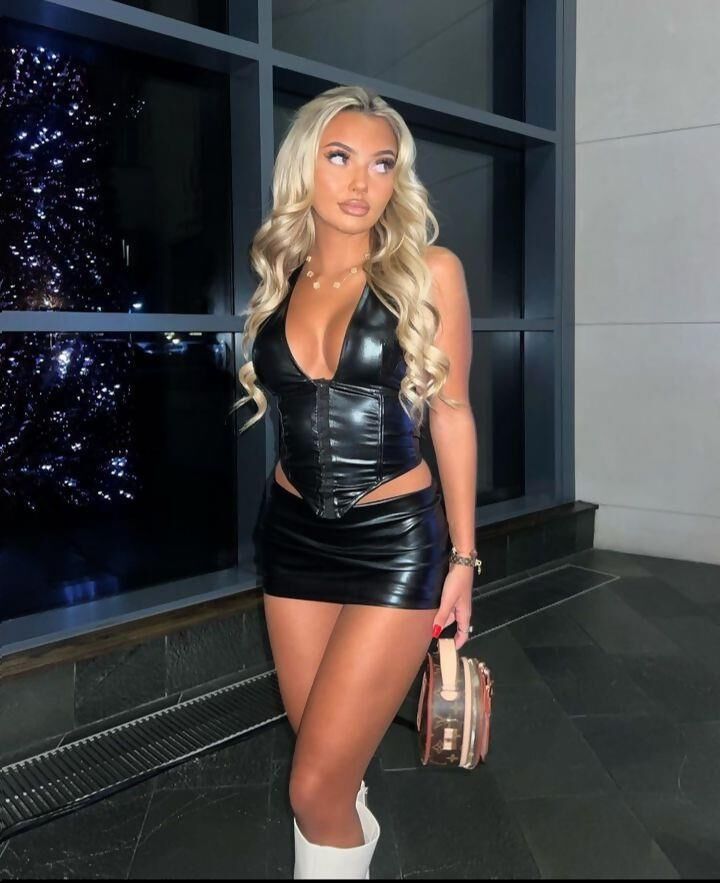 Stunning UK Chavs 